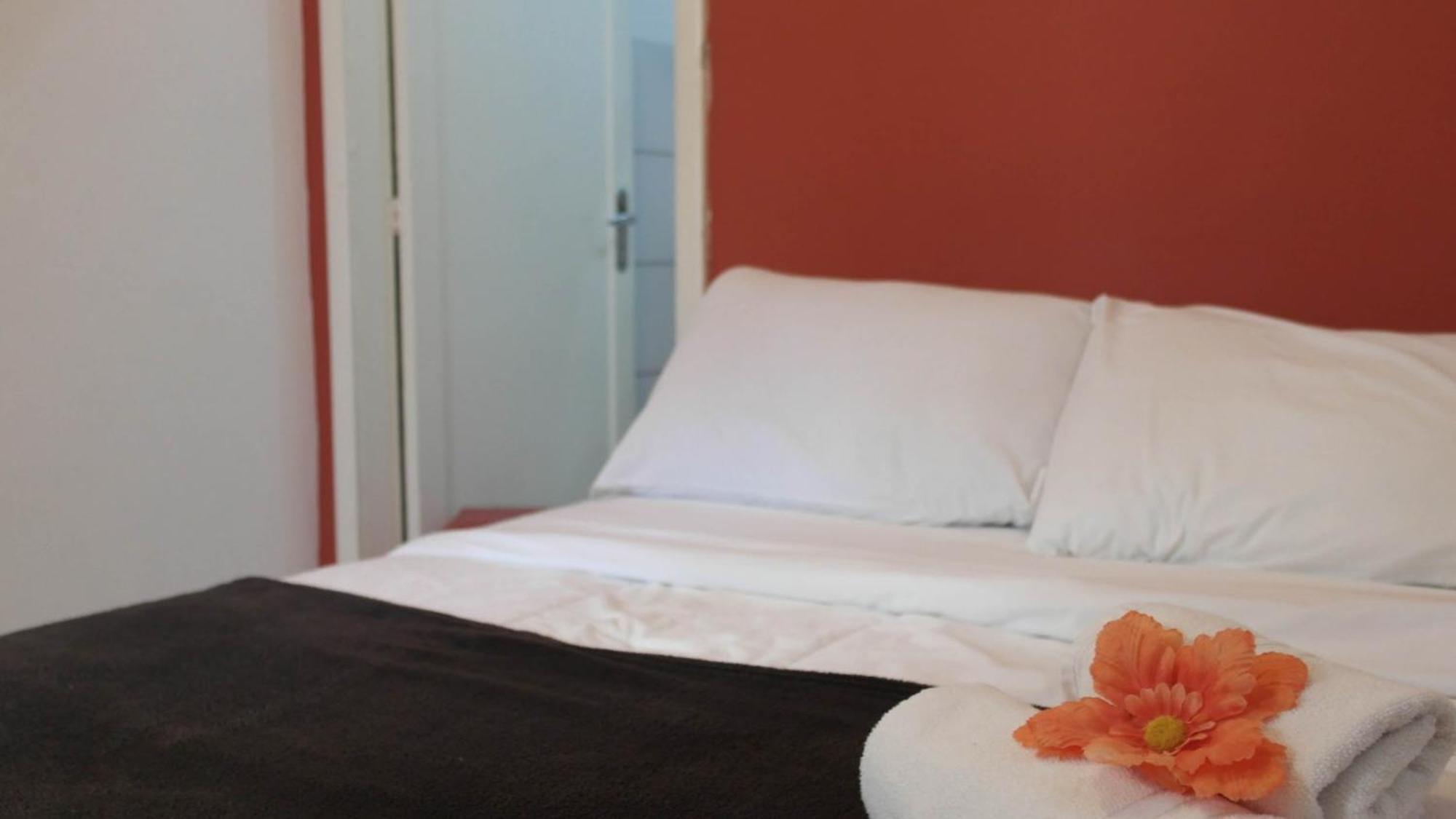Poa Eco Hostel Порту Алегри Стая снимка