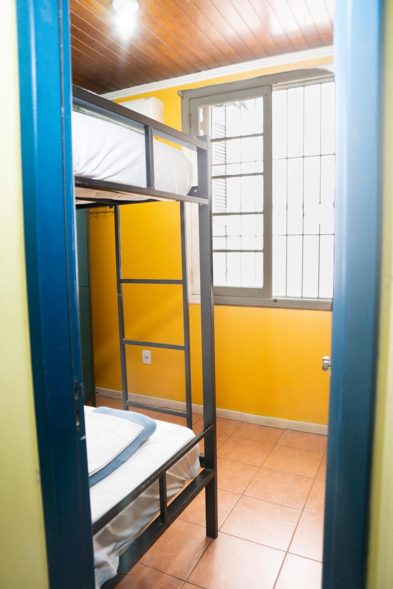 Poa Eco Hostel Порту Алегри Екстериор снимка